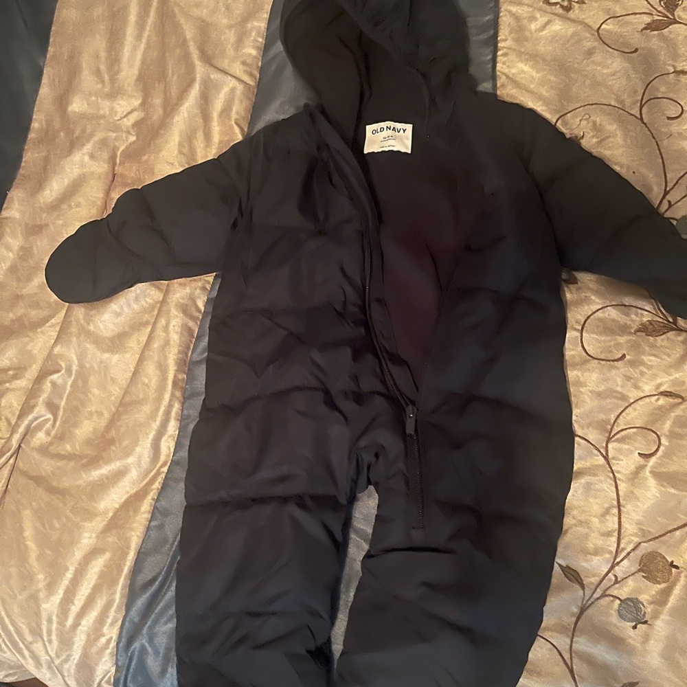 Old Navy Cozy Black Kids Footie